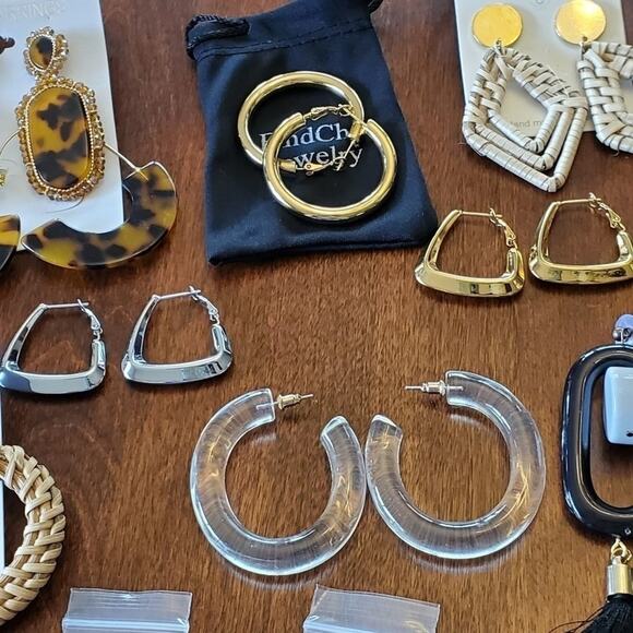 HUGE BUNDLE of earrings lot 2 - Picture 6 of 9
